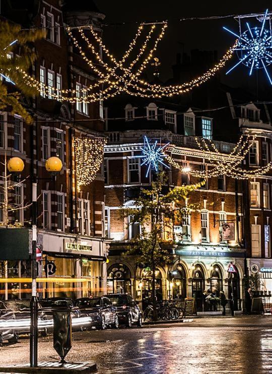 런던 Charming 2-Bed Flat In The Heart Of Nottinghill - Steps From Portobello Rd Market And Nottinghill Bookshop 아파트 외부 사진